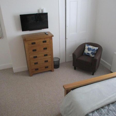 Lovely Spacious 3 Bedded First Floor Apartment Ryde  Eksteriør billede