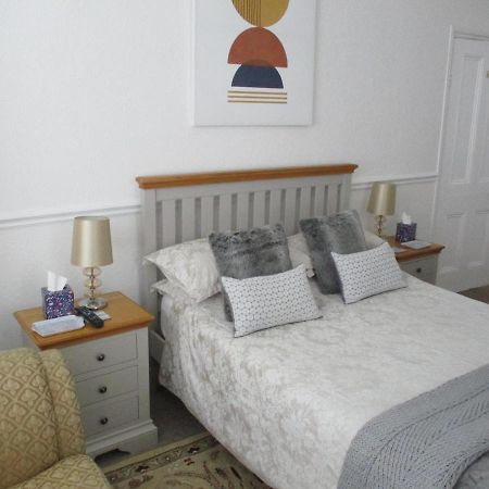 Lovely Spacious 3 Bedded First Floor Apartment Ryde  Eksteriør billede